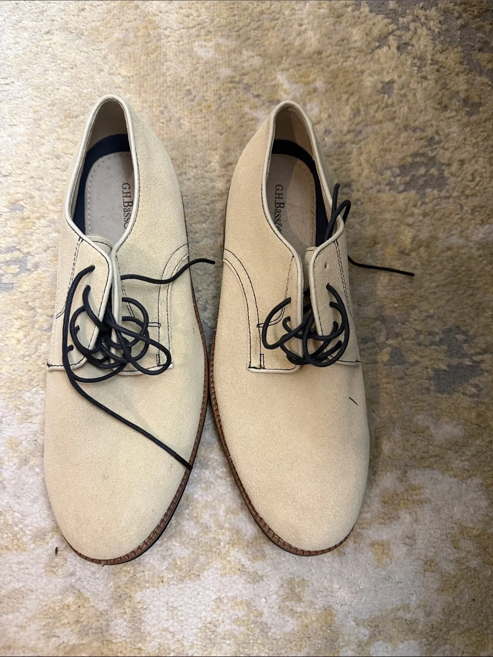 G.H. Bass & Co. Men’s Cream Suede Derby Shoes with Black Laces